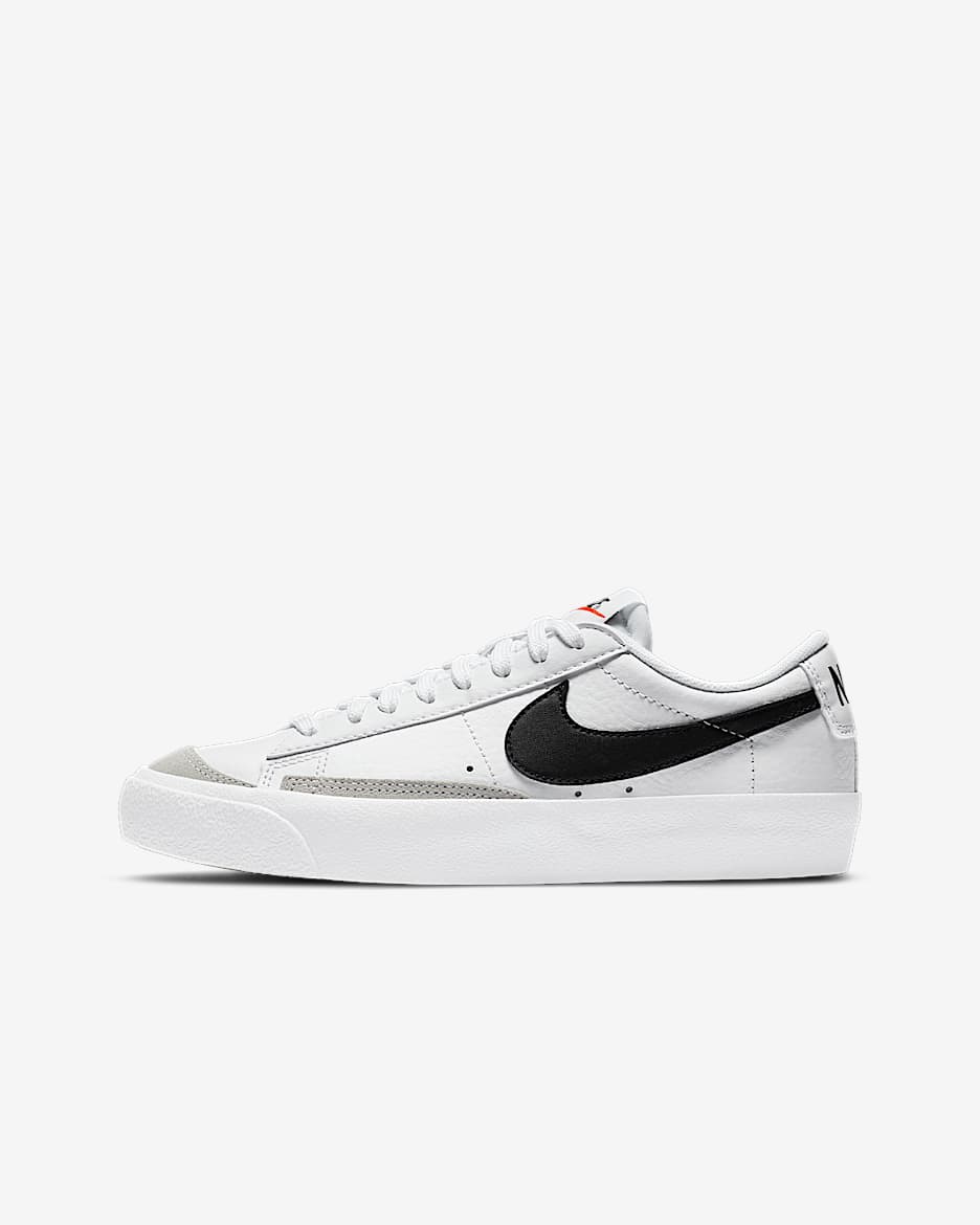 シューズ・サンダルその他 Nike blazer low 77 junior shoes DA4074-128 Nike Blazer Low '77 Big Kids' Shoes. Nike.com